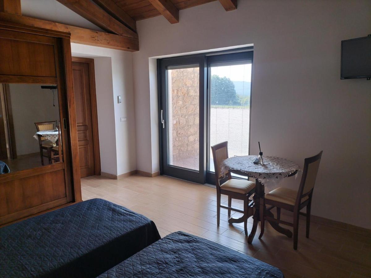 Agriturismo Dipinto Dal Sole Padula Exterior foto